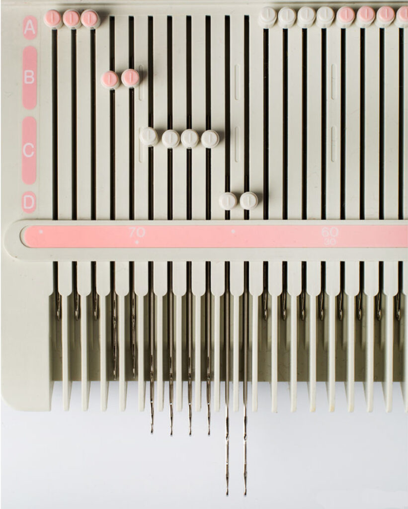 lk150 needle close up